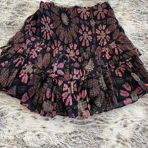 Free People skort / skirt ! Beautiful black with pink floral print! New !